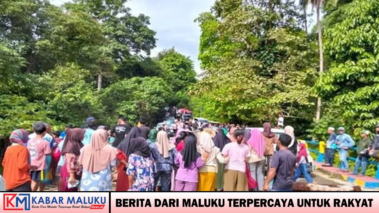 Warga Blokir Jalan, Protes PT SIM di Lahan Sengketa